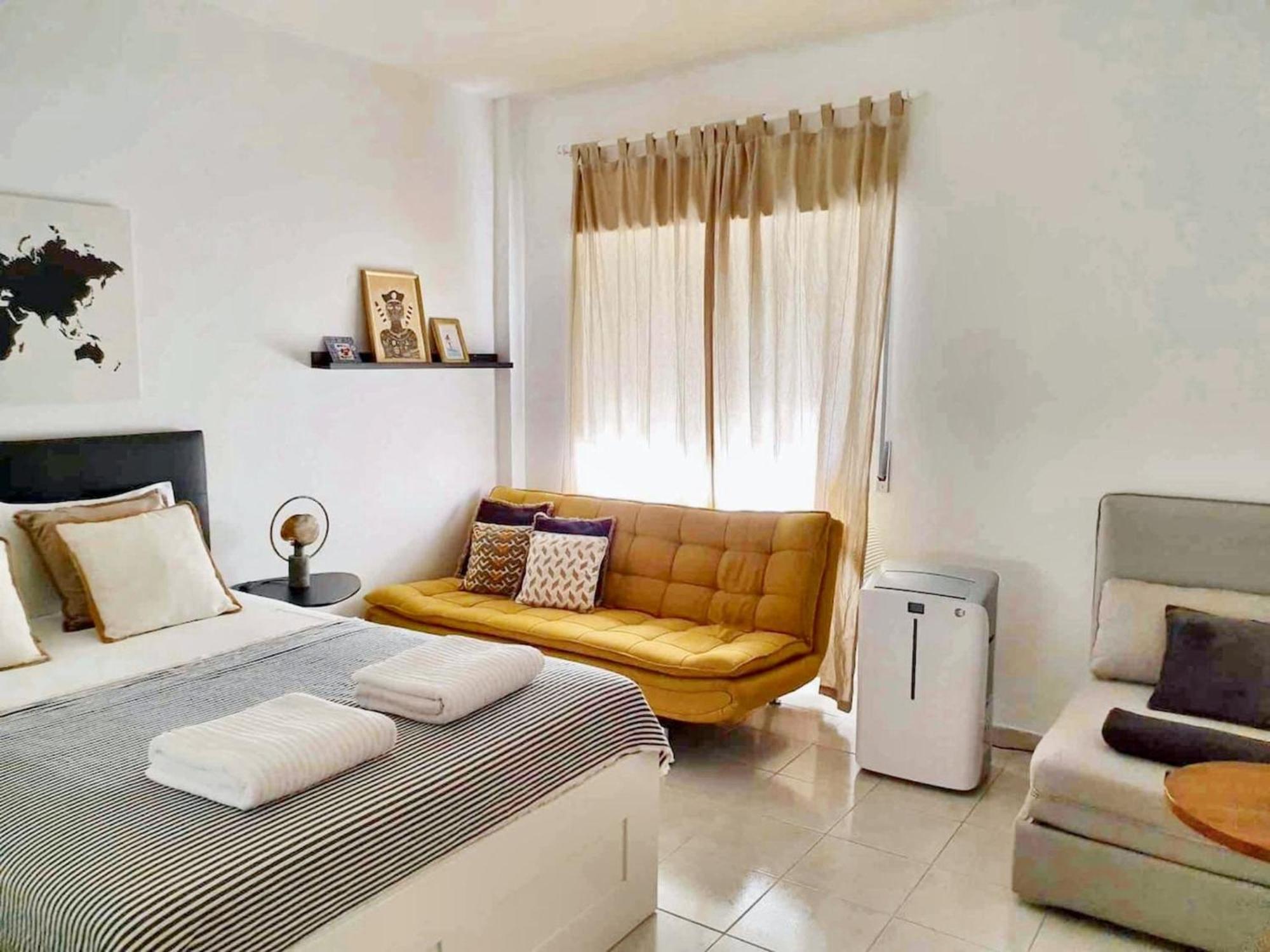 Comfortable With Balcony And Sea View In 50 M² Lejlighed Lisboa